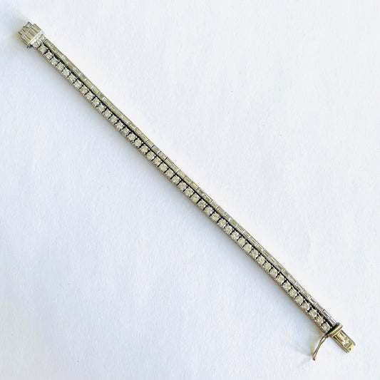 French 1960s Platinum & 18KT white Gold Diamond Bracelet front