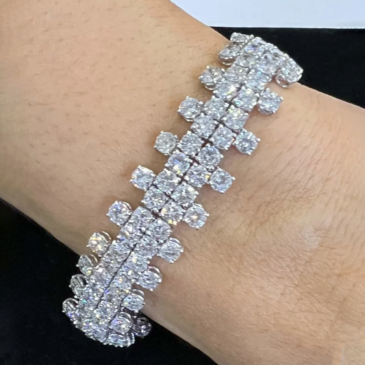 Calderoni Post-1980s Platinum Diamond Bracelet worn on wrist