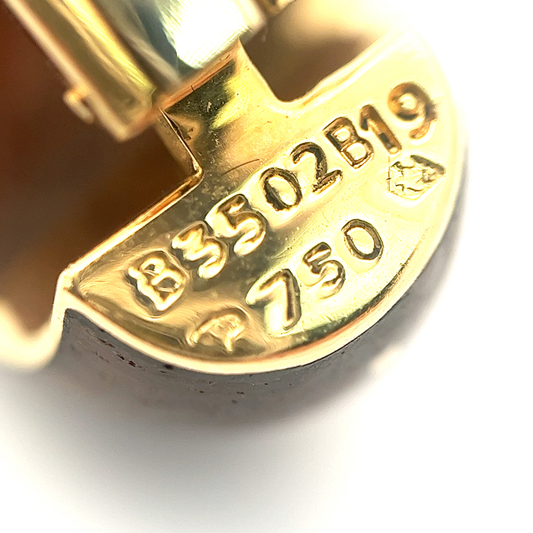 Van Cleef & Arpels 1980s 18KT Yellow Gold Wood Earrings close-up of number