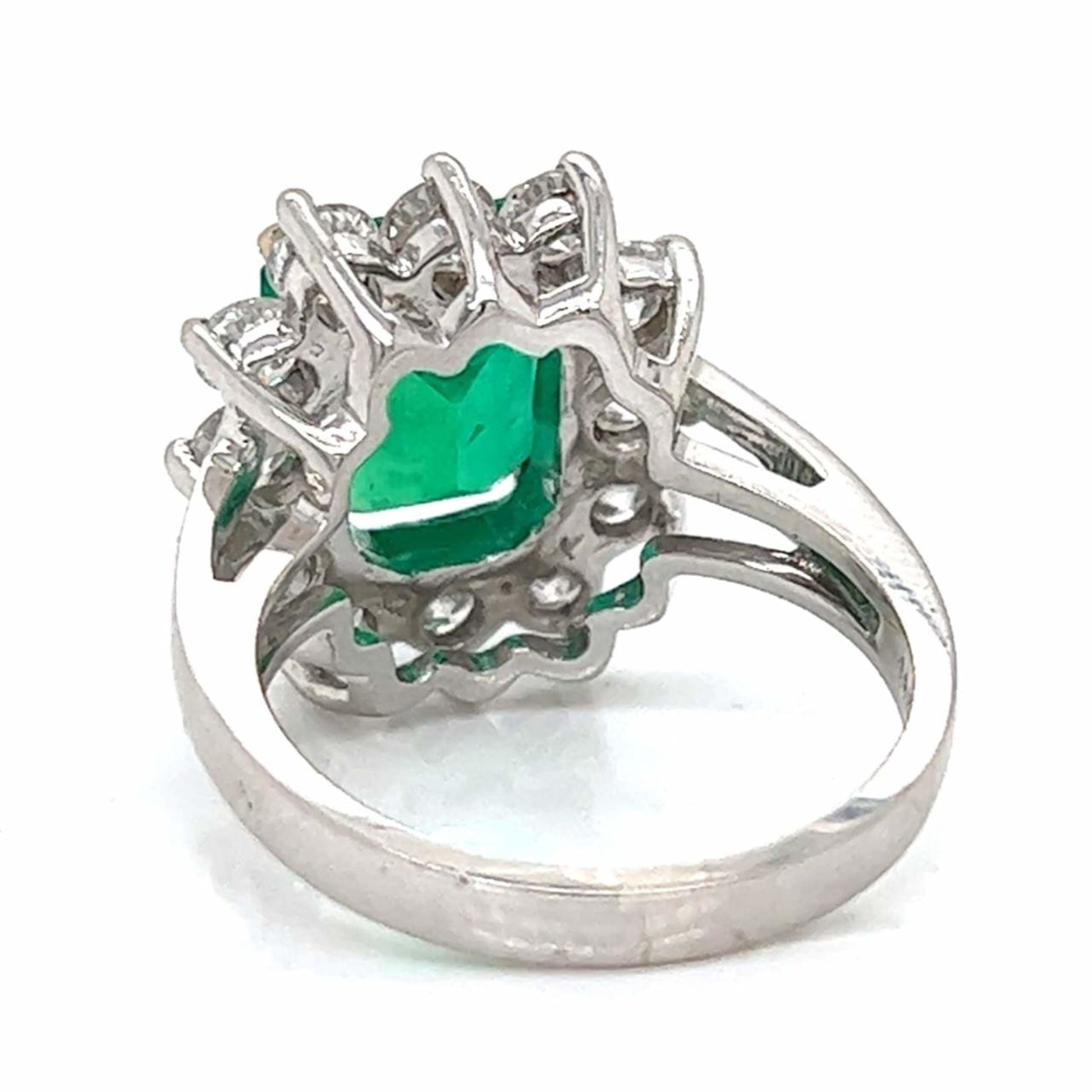 Post-1980s 14KT White Gold Emerald & Diamond Ring back
