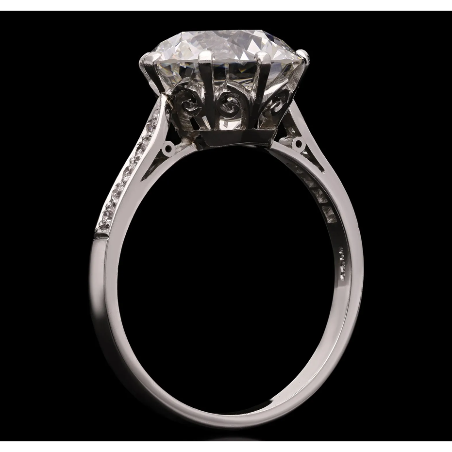 Edwardian Diamond in Modern Platinum Ring profile