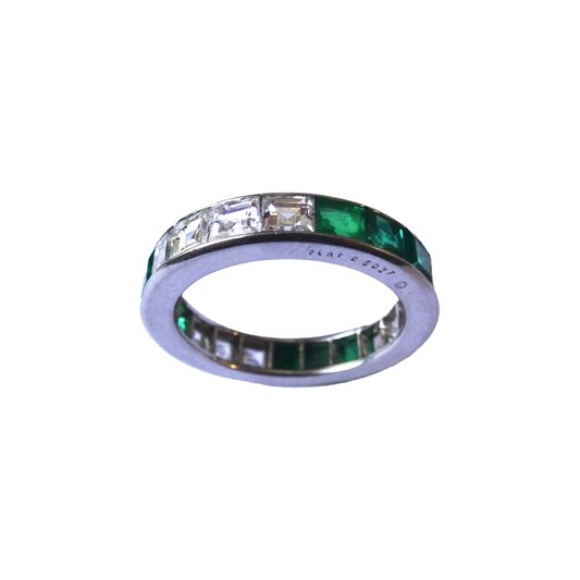 Oscar Heyman Bros 1960s Platinum Diamond & Emerald Ring front view