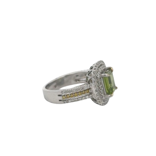 1970s 18KT White Gold Tourmaline & Diamond Ring side