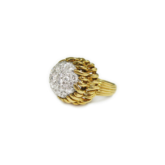 Van Cleef & Arpels 1950s yellow gold diamond ring side 