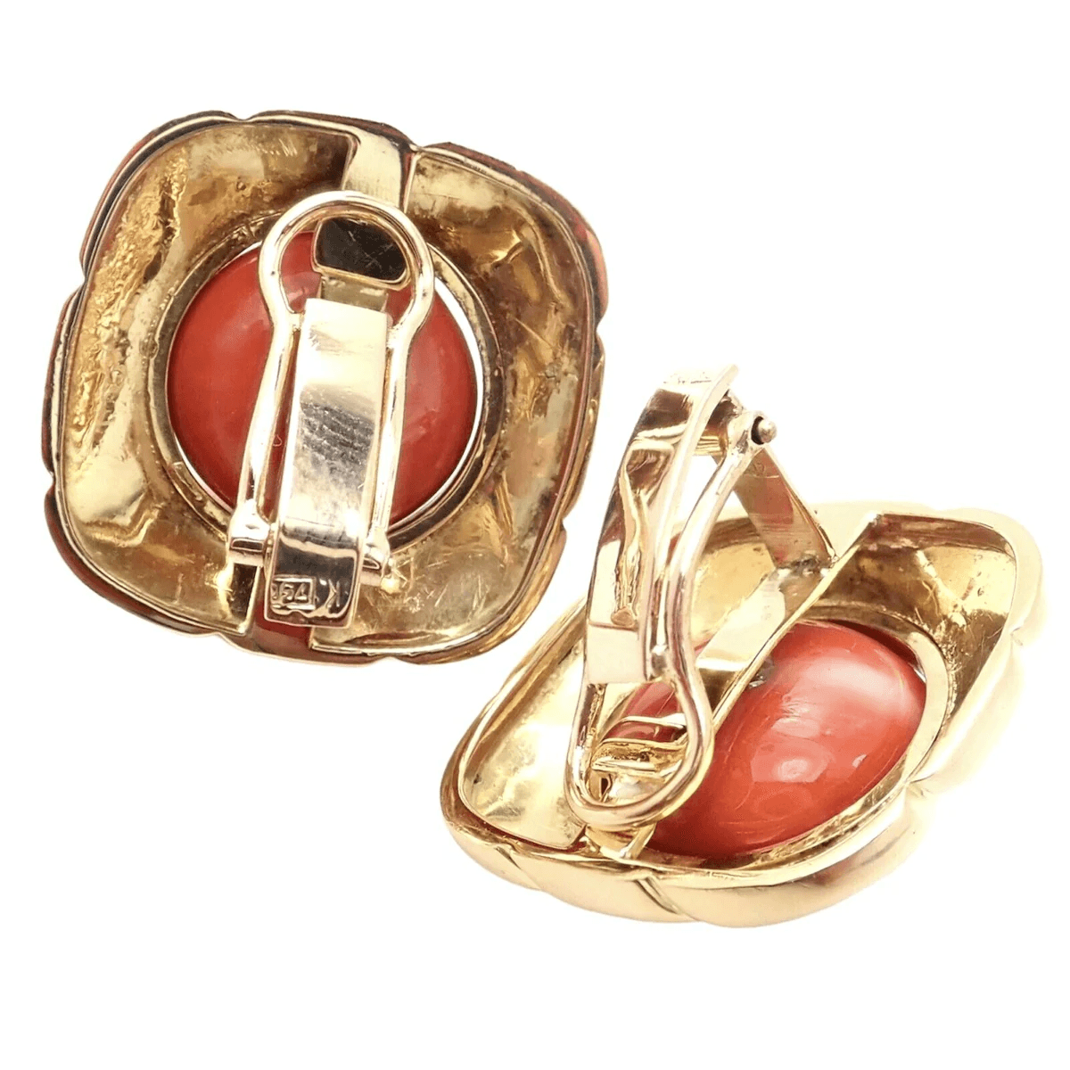 1980s 18KT Yellow Gold Coral Earrings back