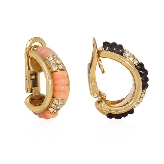 Boucheron Paris Post-1980s 18KT Yellow Gold Coral, Diamond, Onyx & Wood Interchangeable Pluriel Earrings side