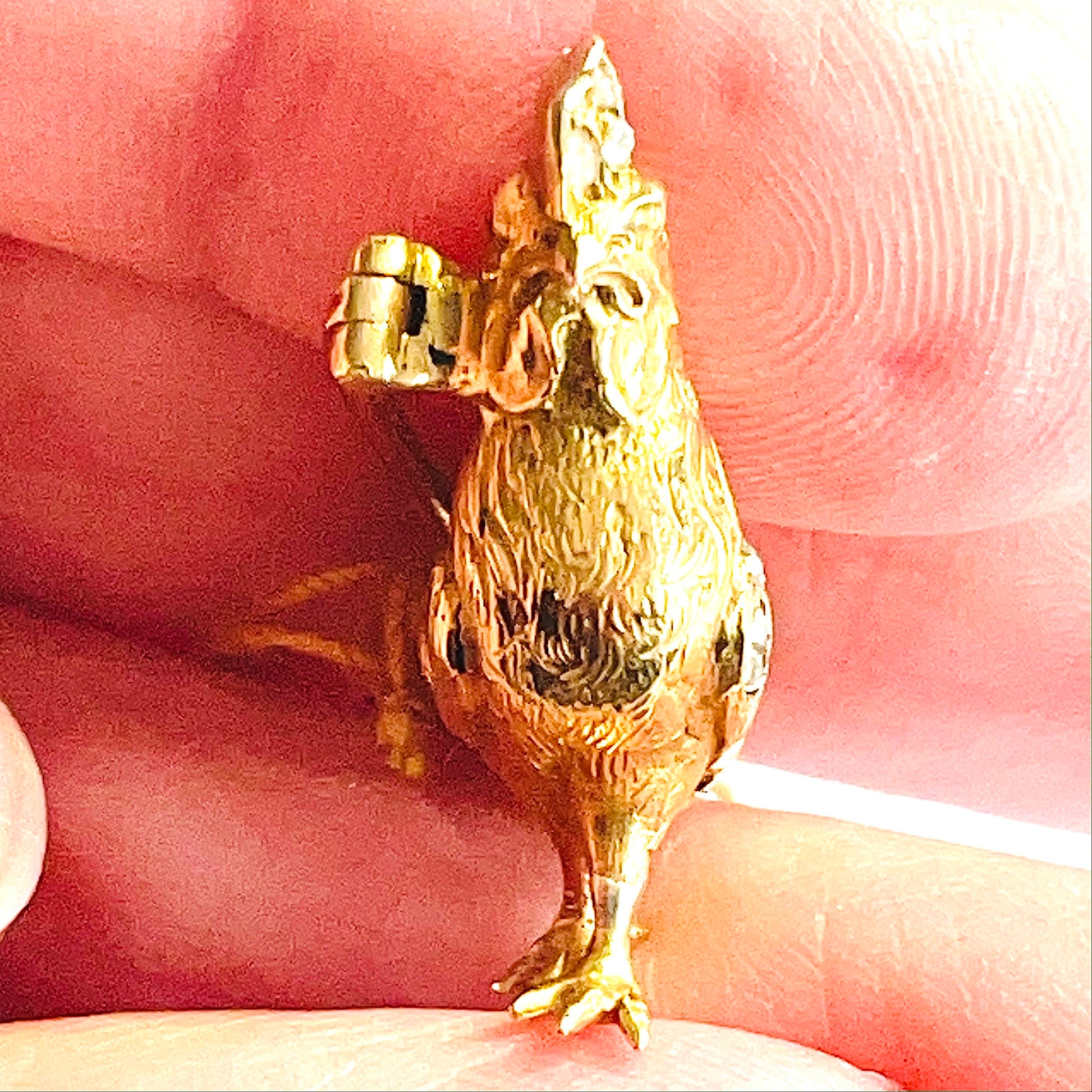 Antique 18KT Yellow Gold Gold Diamond Rooster Brooch rooster face