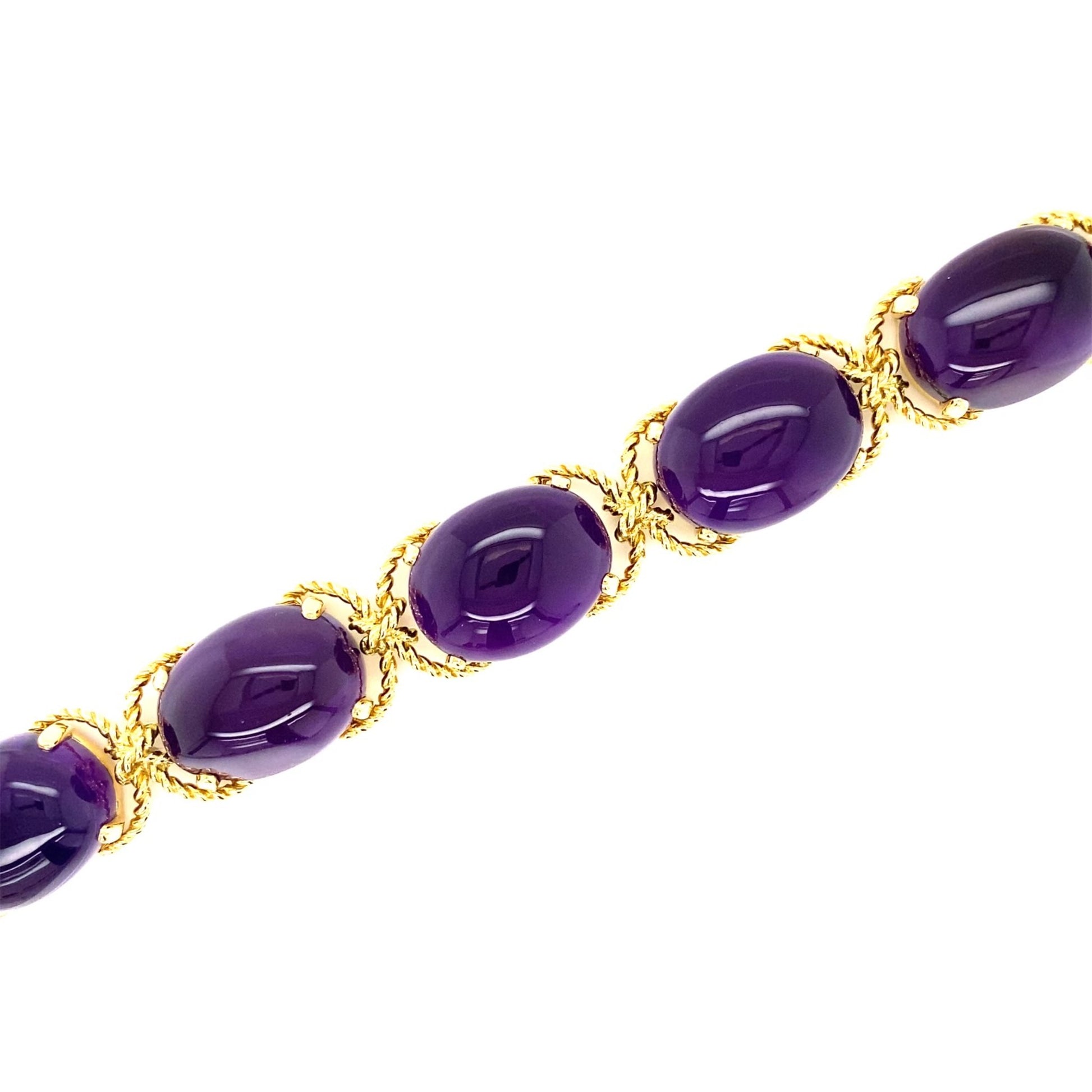 Fulco di Verdura Post-1980s 18KT Yellow Gold Amethyst Bracelet close-up details