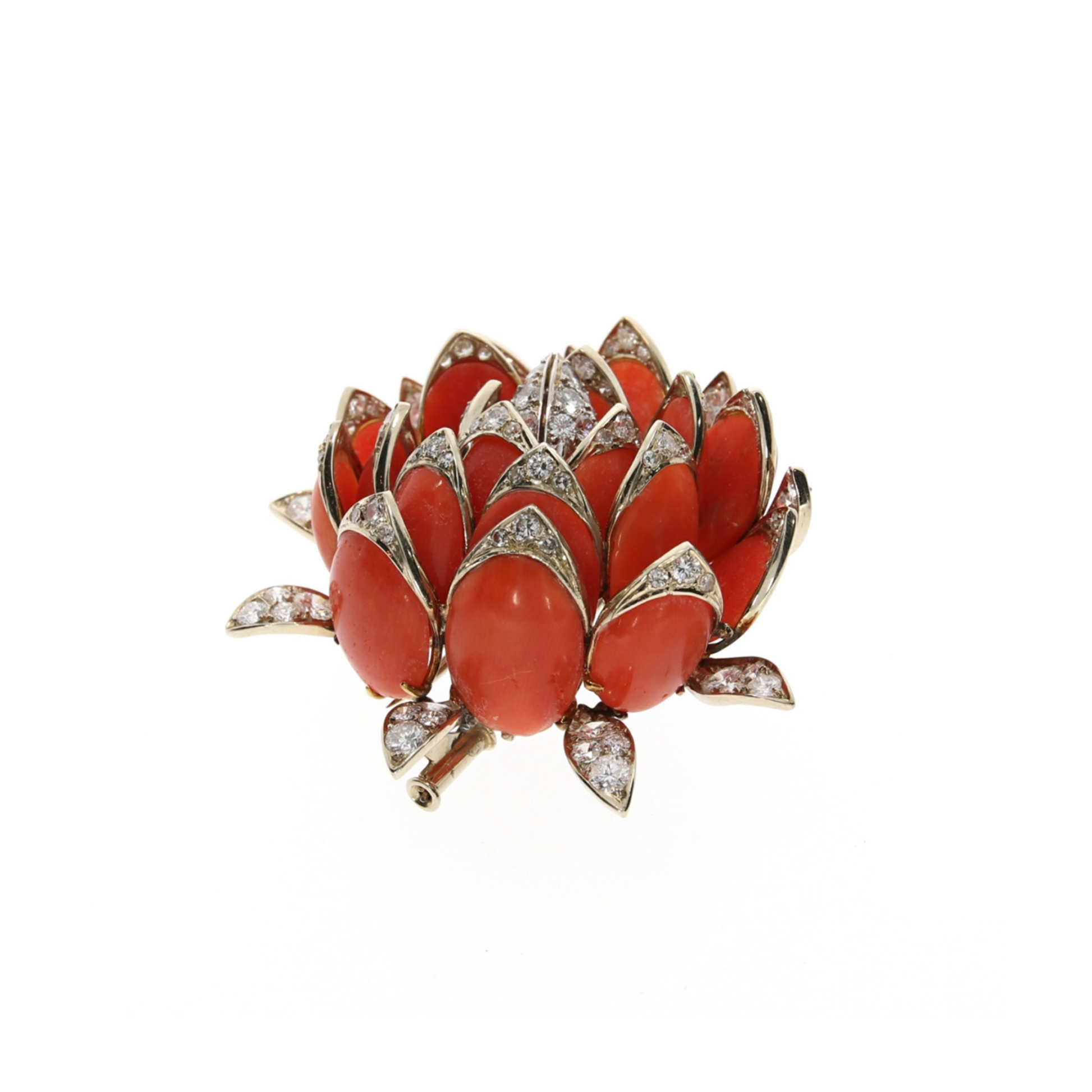 Enrico Serafini 1950s 18KT Yellow Gold Coral & Diamond Water Lily Brooch front