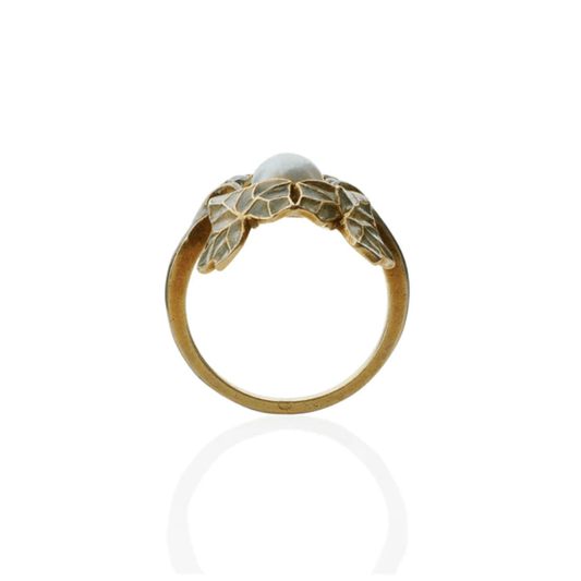 René Lalique Art Nouveau 18KT Yellow Gold Pearl, Diamond & Enamel "Lierre" Ivy Ring profile
