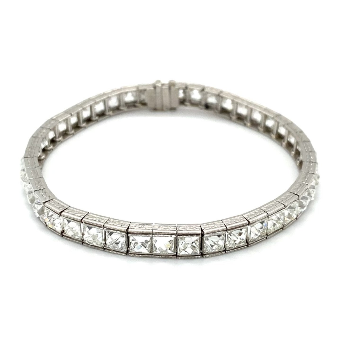 1930s Platinum Diamond Bracelet front