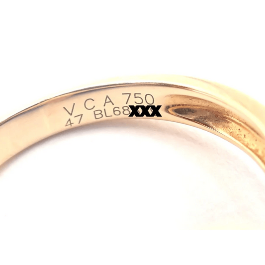 Van Cleef & Arpels Post-1980s 18KT Yellow Gold Diamond & Jade Alhambra Ring signature