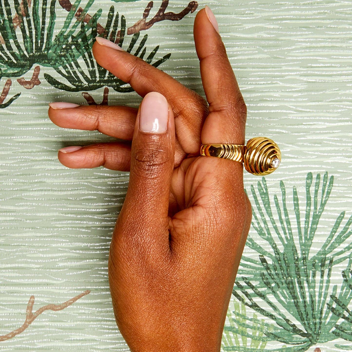 Norman Teufel 1970s 18KT Yellow Gold Diamond Spinner Ring worn on hand