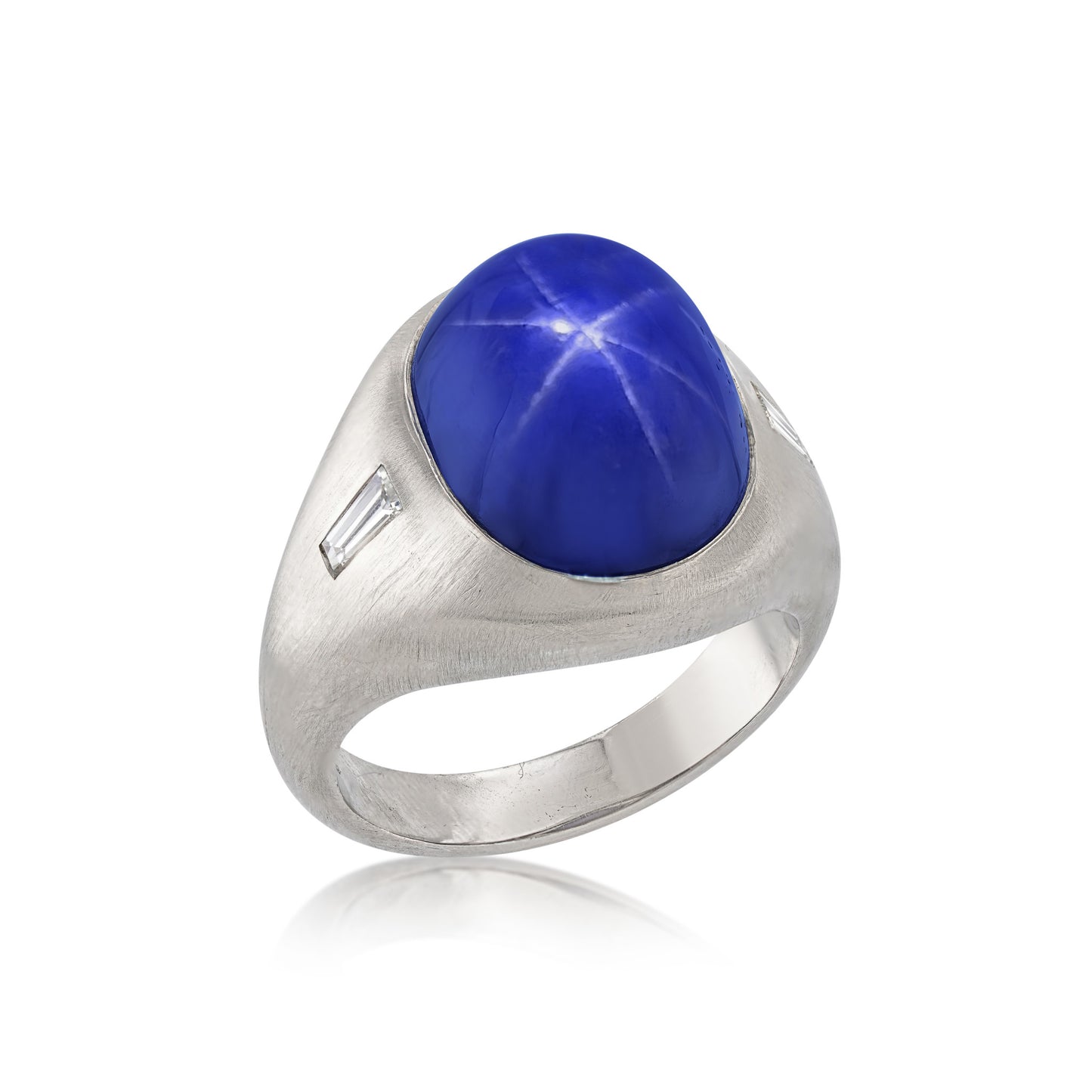 1950s Platinum Sapphire & Diamond Ring side