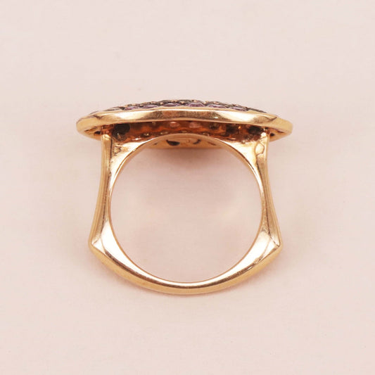 Contemporary 18KT Yellow Gold Sapphire Ring profile