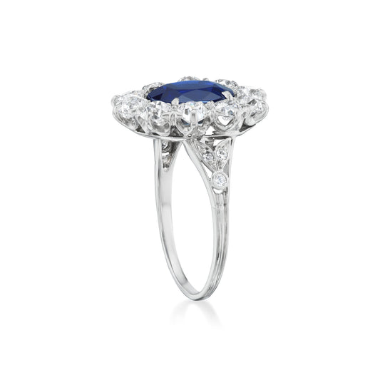 Post-1980s Platinum Sapphire & Diamond Ring side