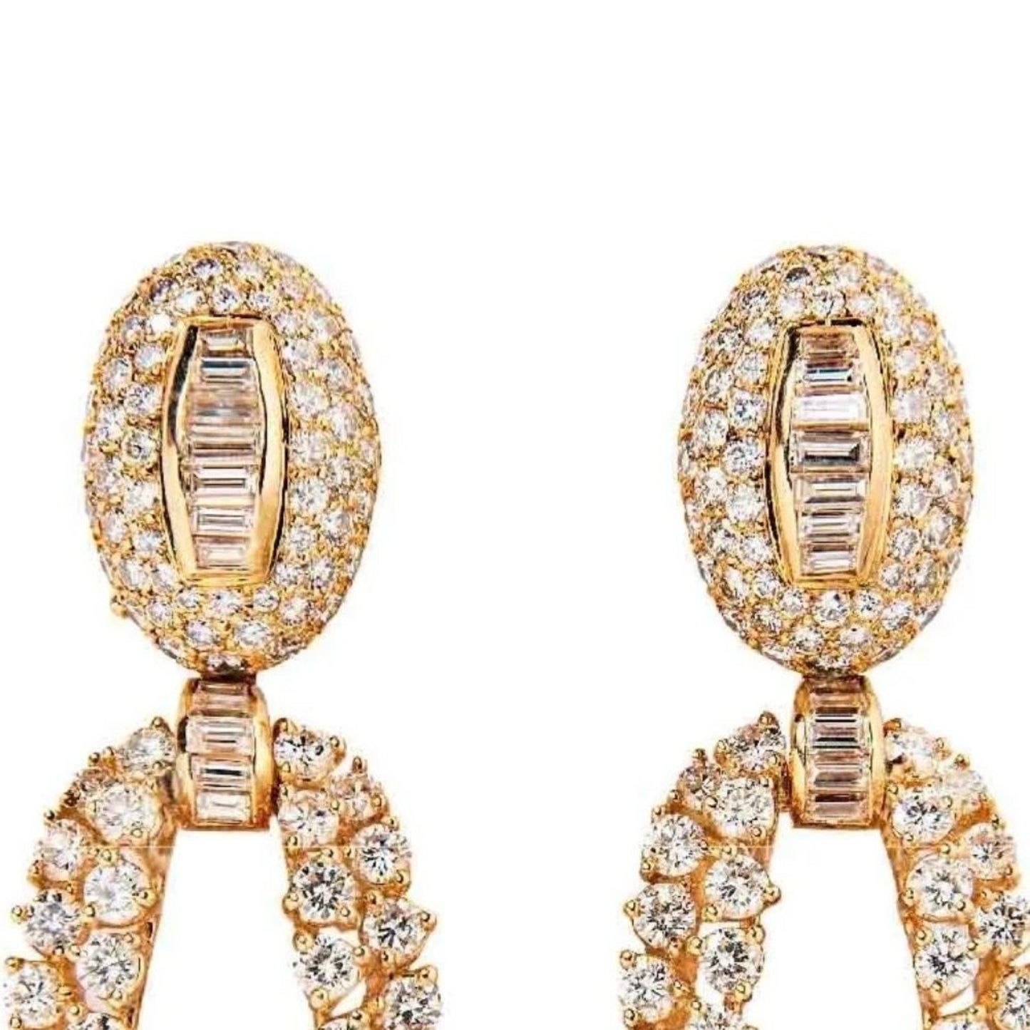 Boucheron French 1970s 18KT Yellow Gold Diamond Earrings close-up details