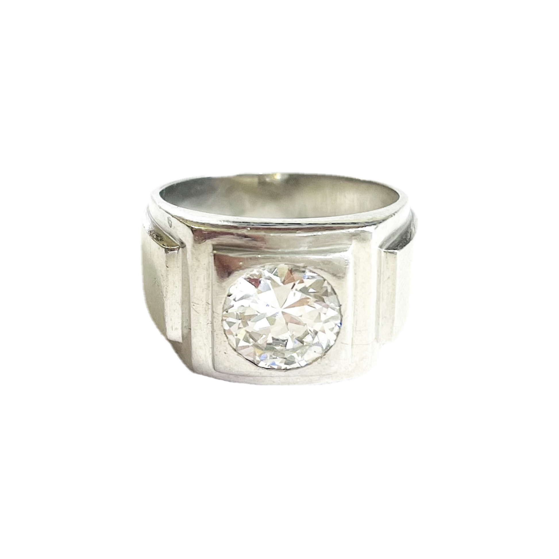 French Art Deco Platinum Diamond Ring front