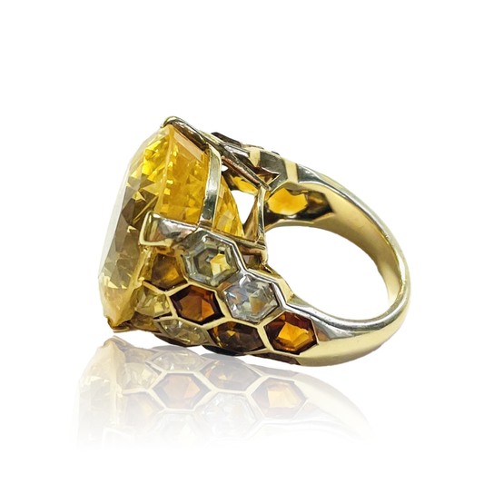 Suzanne Belperron French 1940s 18KT Yellow Gold Yellow Sapphire & Citrine Ring side