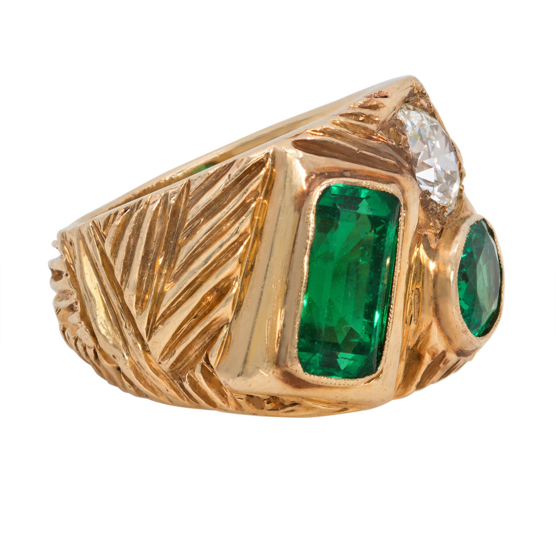 1970s 14KT Yellow Gold Emerald & Diamond Ring side