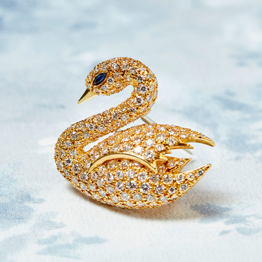 Van Cleef & Arpels NY Post-1980s 18KT Yellow Gold Sapphire & Diamond Swan Brooch front