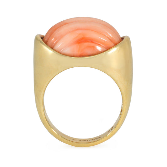 Tiffany & Co. 1970s 18KT Yellow Gold Coral Ring profile