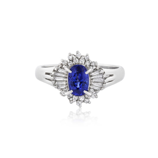 Post-1980s Platinum Sapphire & Diamond Ring front