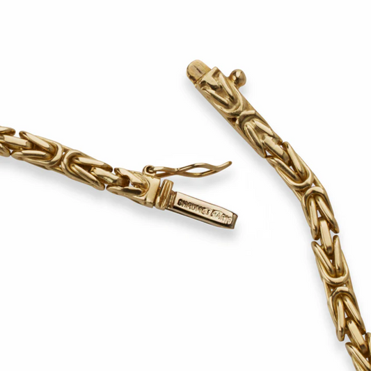 Chaumet Paris Post-1980s 18KT Yellow Gold Necklace signature