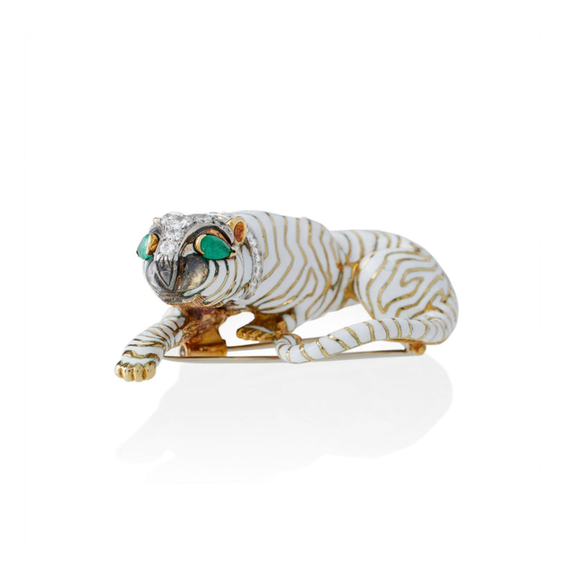 David Webb New York 1960s Platinum & 18KT Yellow Gold Diamond, Emerald & Enamel Tiger Brooch front