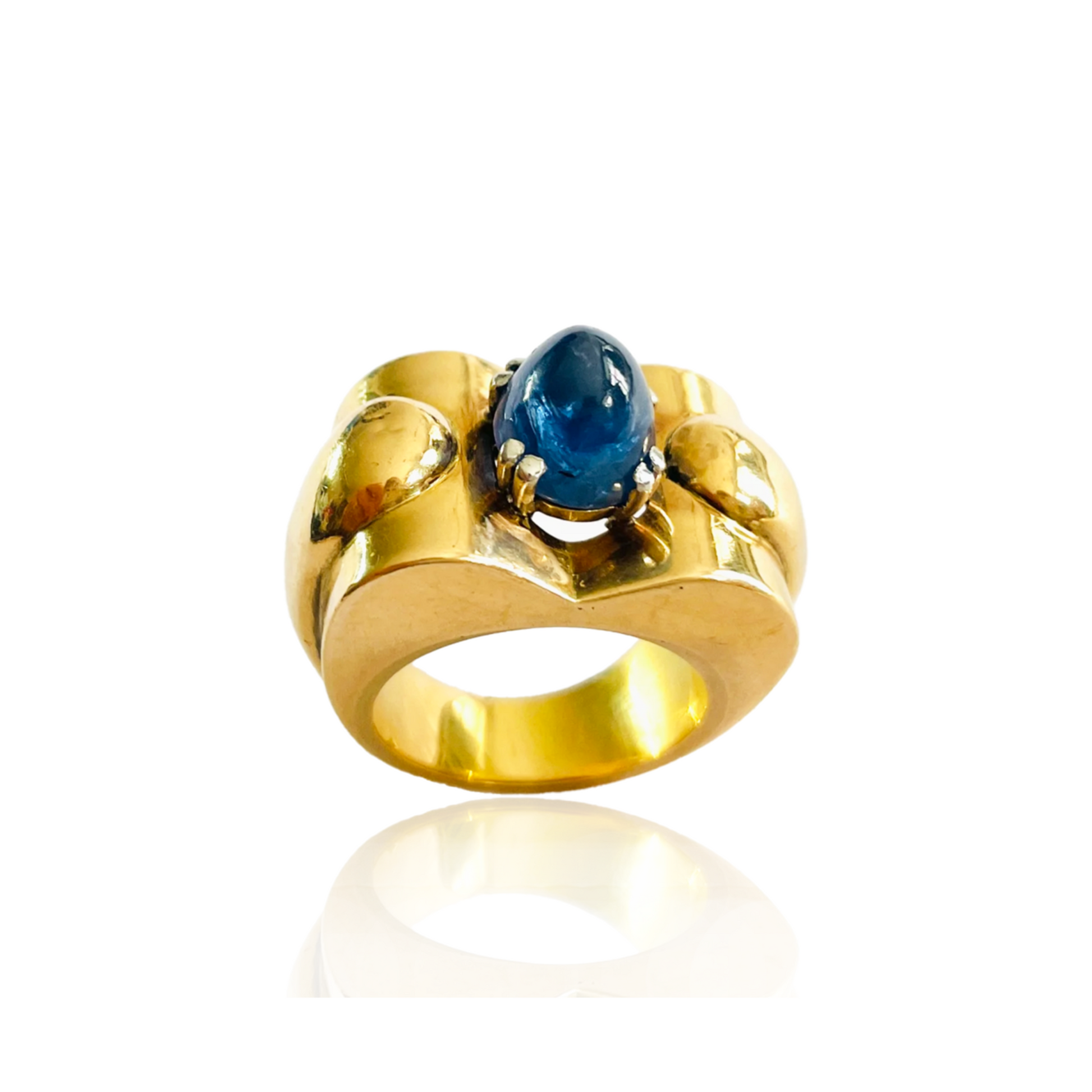 1950s 18KT Yellow Gold Sapphire Ring front