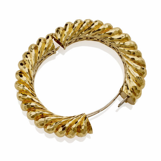 Henry Dunay 1970s 18KT Yellow Gold Bracelet profile