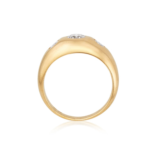 French 1960s 18KT Yellow Gold Diamond Ring profile