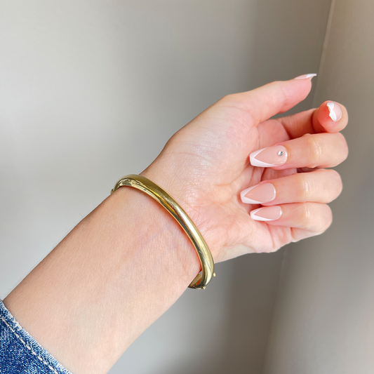 Post-1980s 14KT White & Yellow Gold Diamond Bracelet on wrist