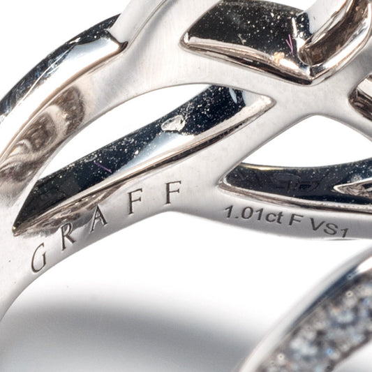 Lawrence Graff Retro 18KT White Gold Diamond Ring signature