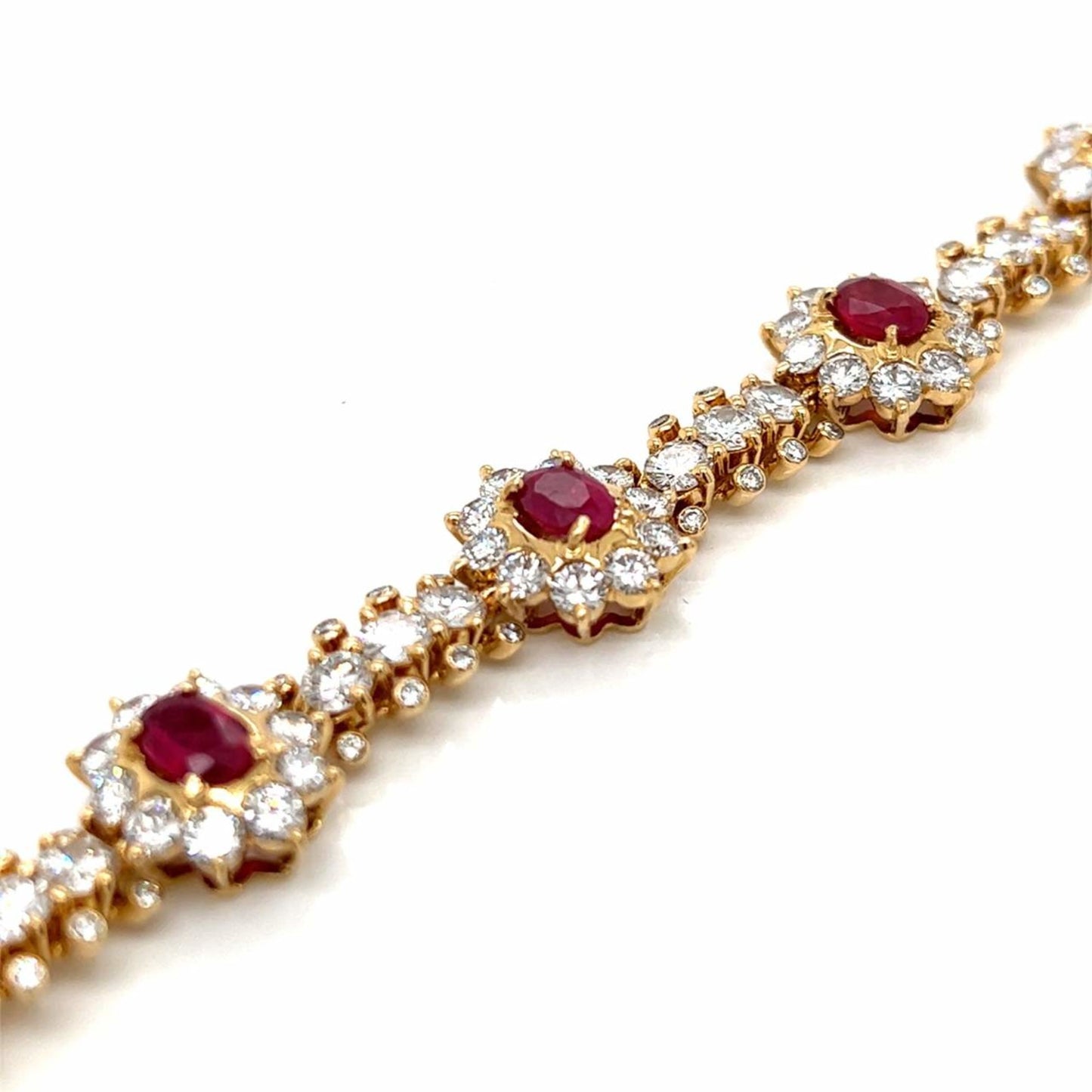 1980s 18KT Yellow Gold Ruby & Diamond Bracelet close-up details