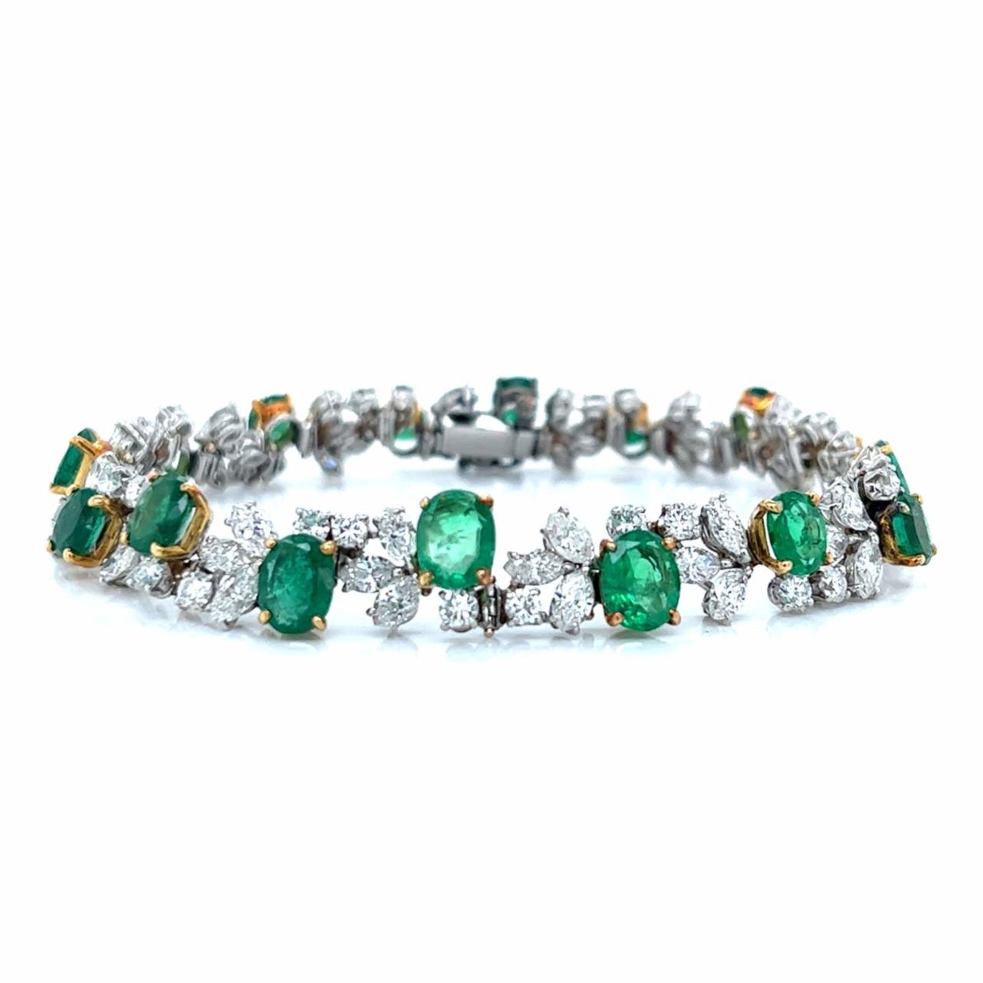 Post-1980s Platinum & 18KT Yellow Gold Diamond & Emerald Bracelet front