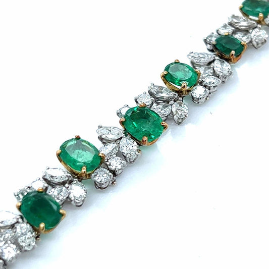 Post-1980s Platinum & 18KT Yellow Gold Diamond & Emerald Bracelet close-up details