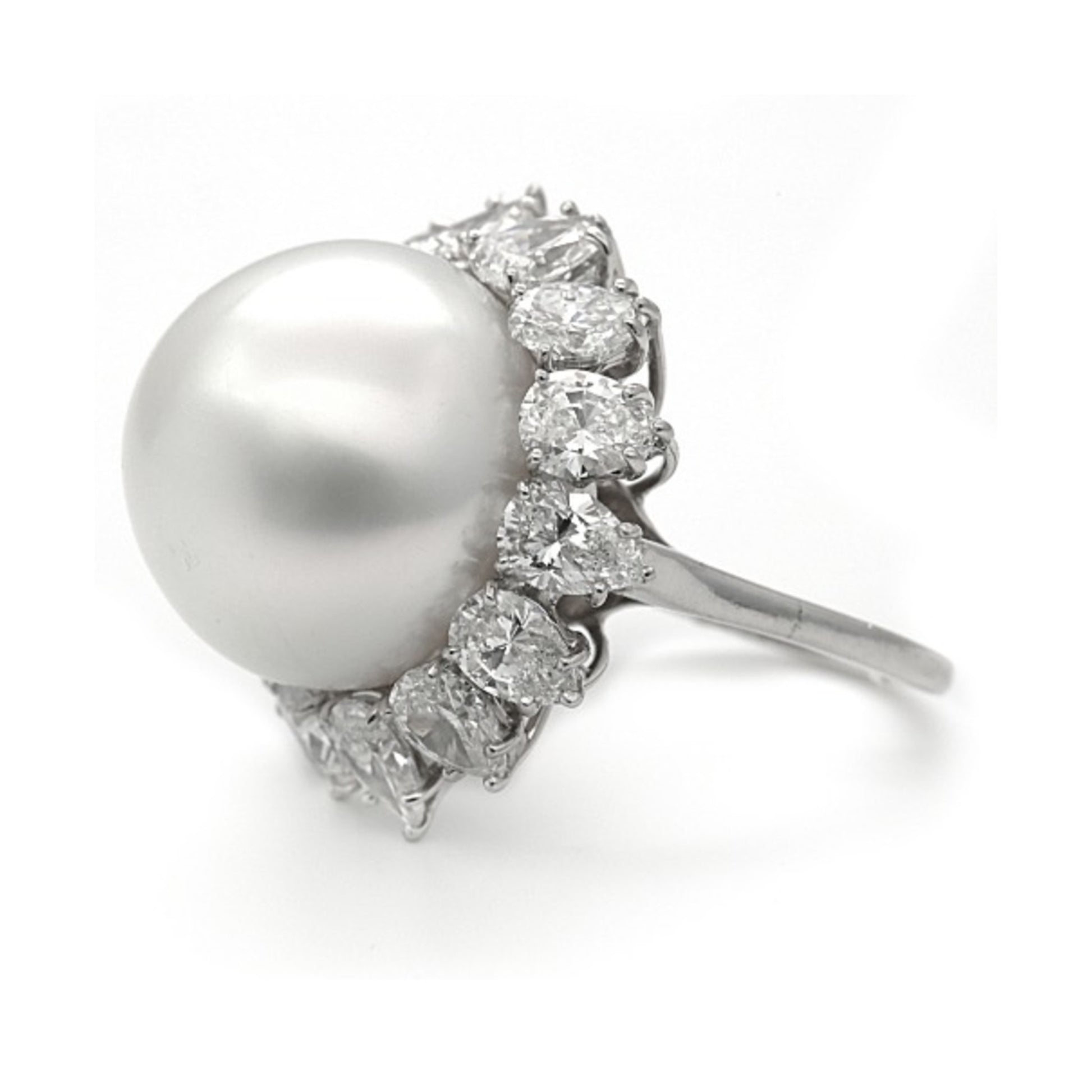 1980s Platinum Cultured Pearl & Diamond Ring side