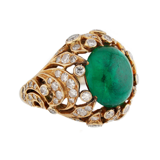 1970s 18KT Yellow Gold Cabochon Emerald & Diamond Ring side