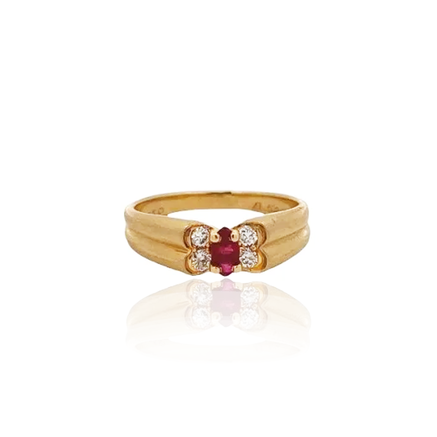 Van Cleef & Arpels France 1980s 18KT Yellow Gold Diamond & Ruby Ring front