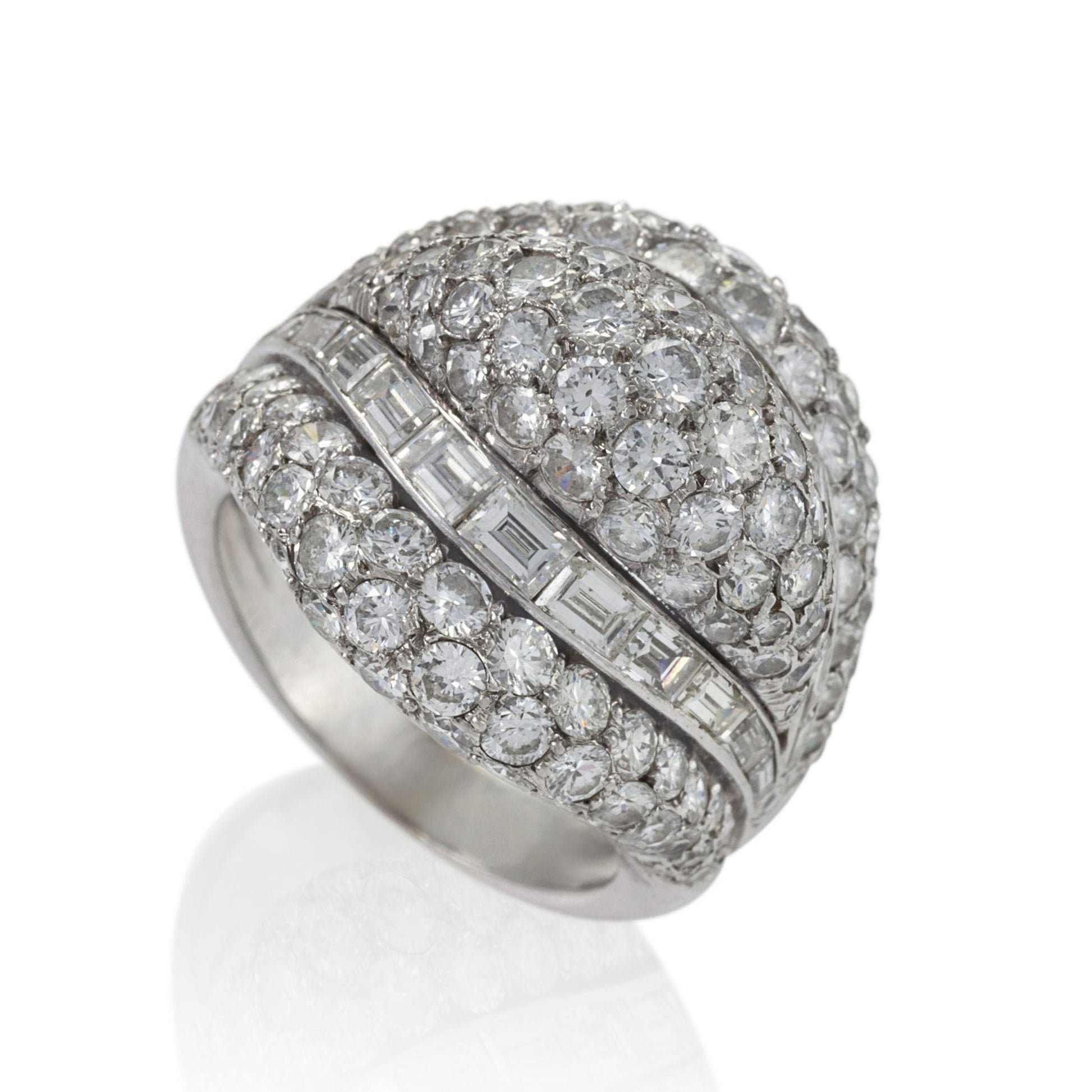 Van Cleef & Arpels NY 1960s Platinum Diamond Bombé Ring front