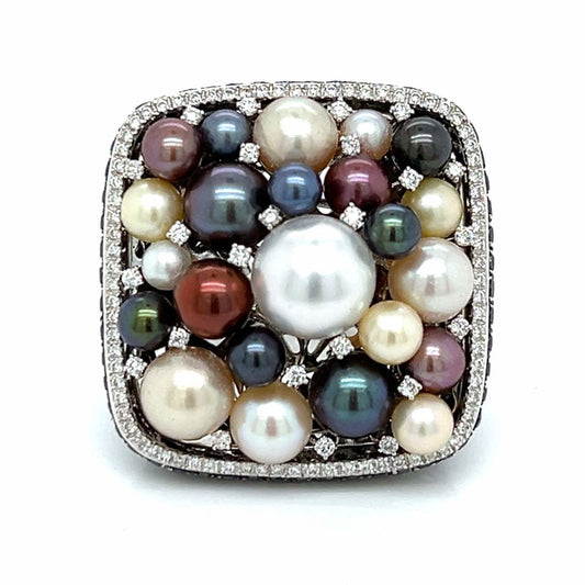 Salavetti Post-1980s 18KT White Gold Cultured Pearl & Diamond Ring front