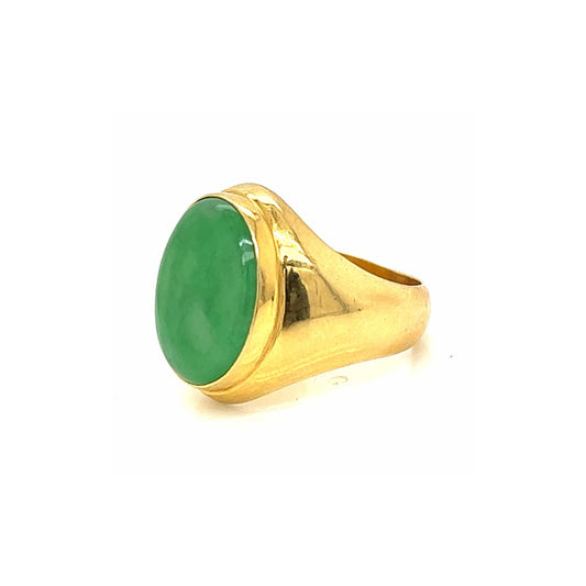 1980s 18KT Yellow Gold Jade Ring side