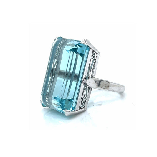 Post-1980s Platinum Aquamarine Ring side