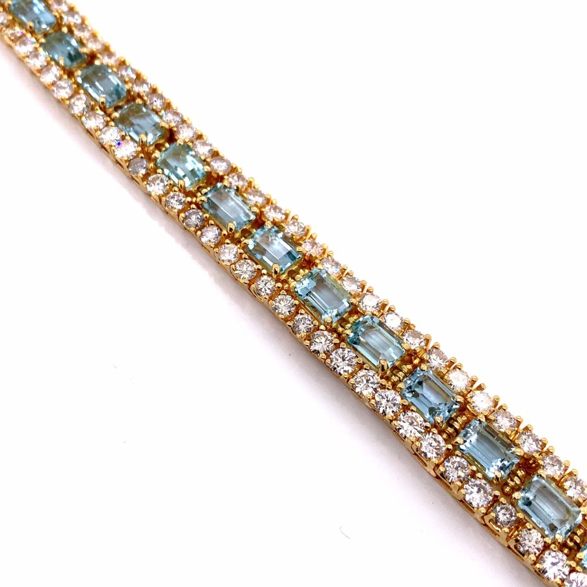 Post-1980s 18KT Yellow Gold Aquamarine & Diamond Bracelet front