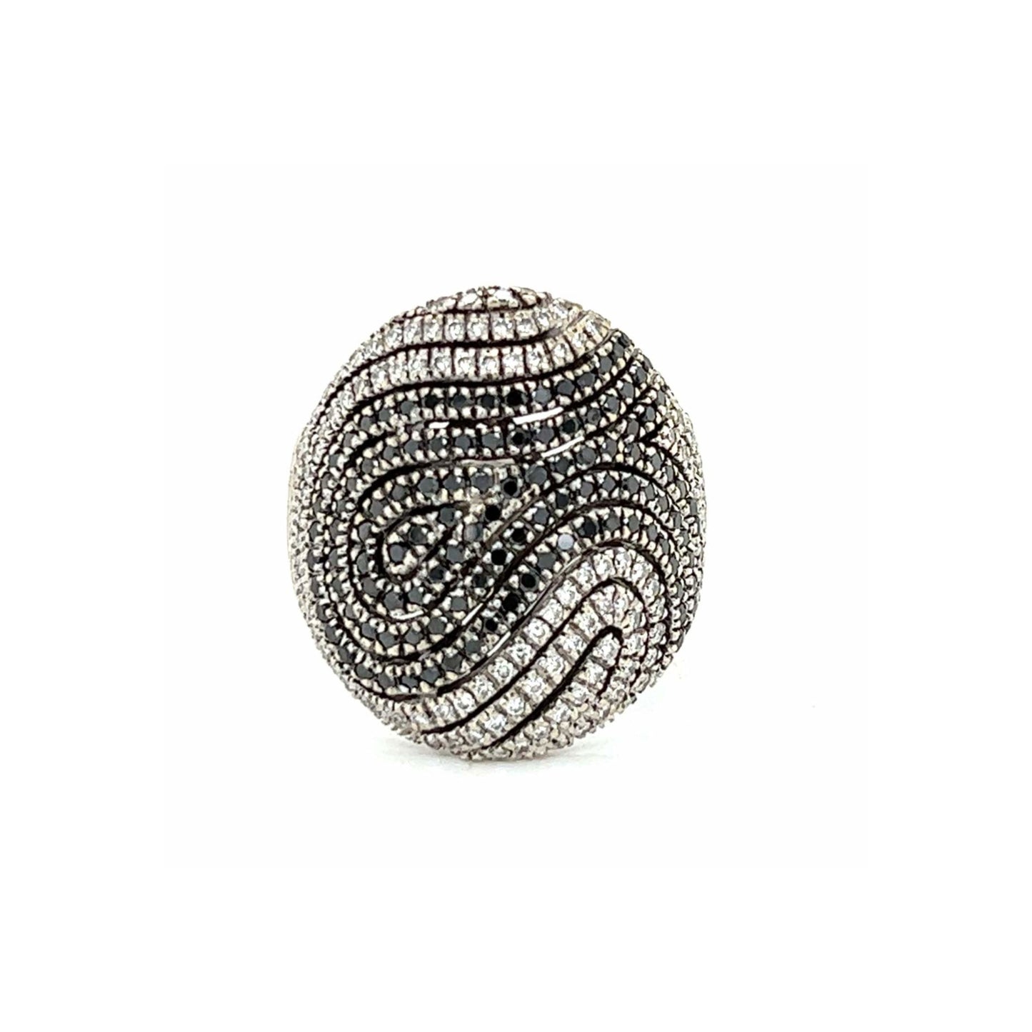 1970s 18KT White Gold Black & White Diamond Ring front