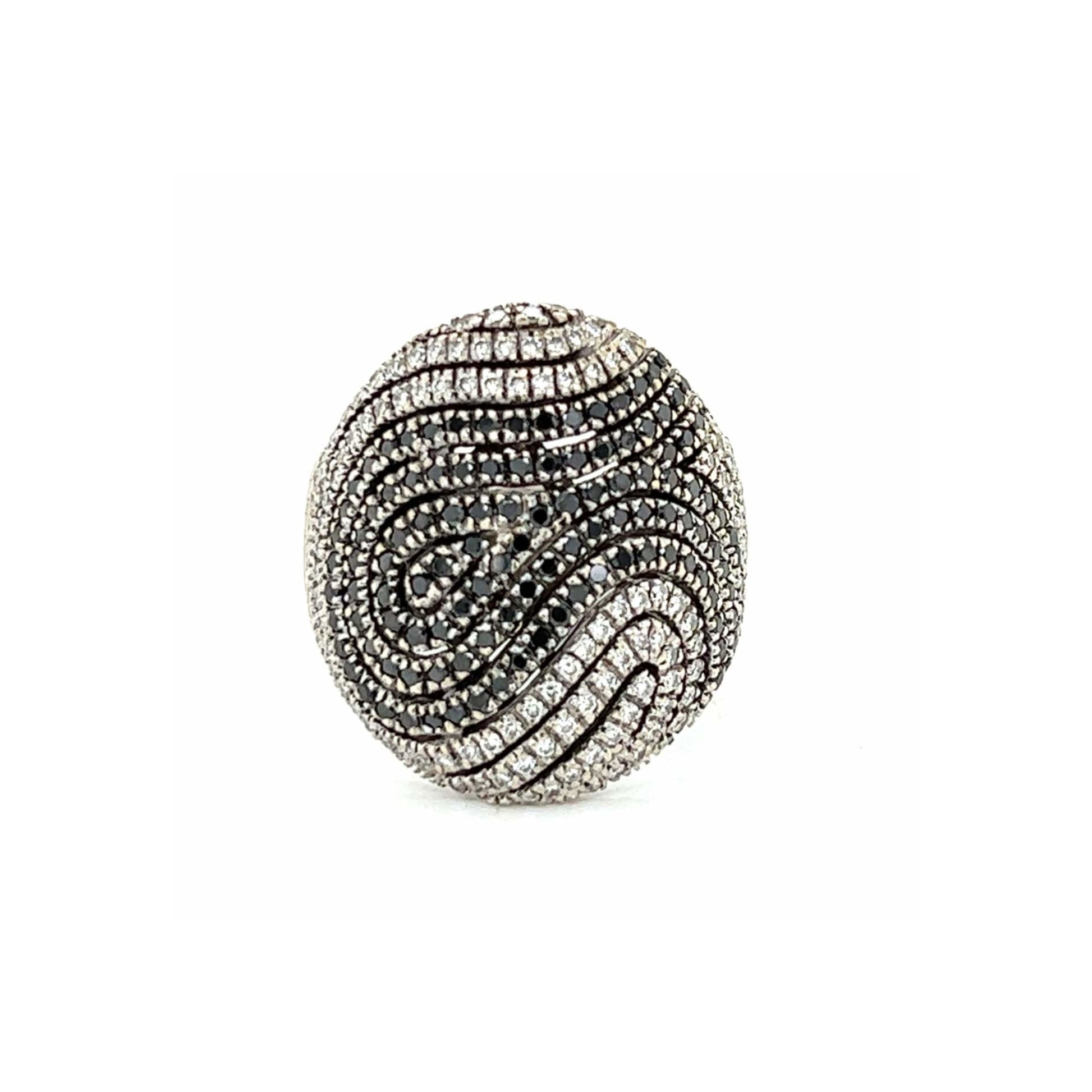 1970s 18KT White Gold Black & White Diamond Ring front