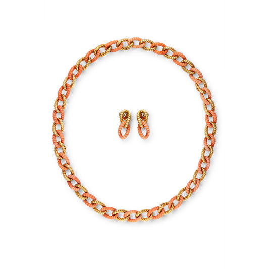 Van Cleef & Arpels France 1960s 18KT Yellow Gold Coral Suite front