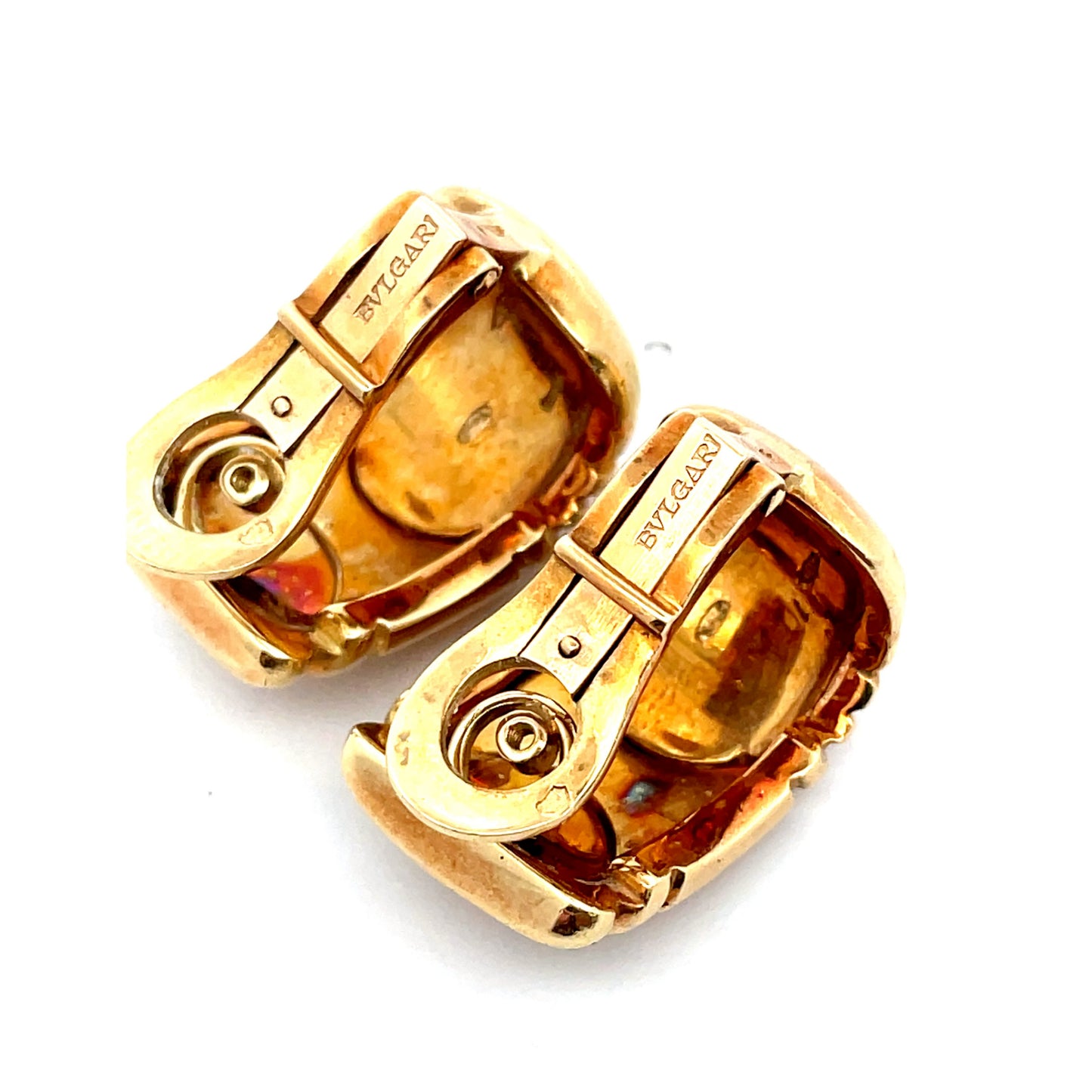 Bulgari 1980s 18KT Yellow Gold Parentesi Suite earrings back and signature