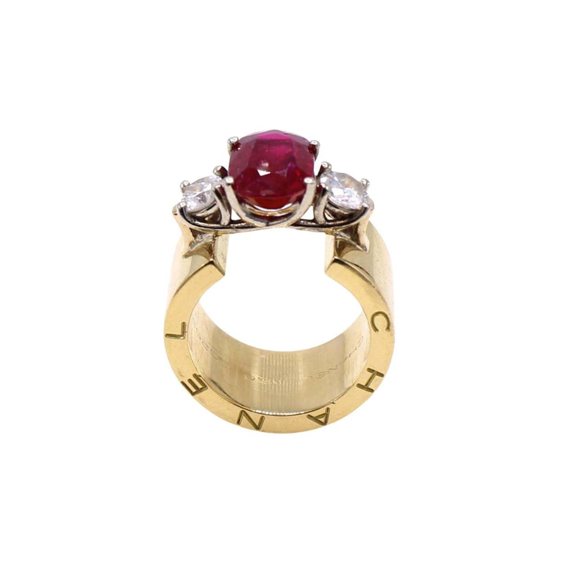 Chanel Paris 1970s 18KT Yellow Gold Ruby & Diamond Ring profile